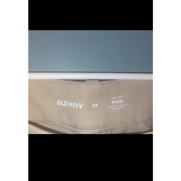NWT Women's Size 24 Pixie Ankle Pants **Old Navy** - Picture 3 of 5
